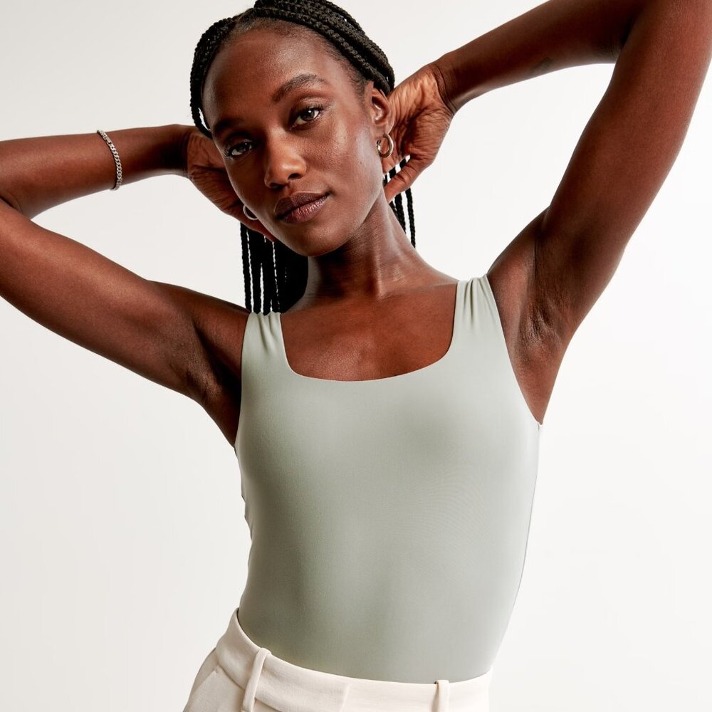 Abercrombie & Fitch Soft Matte Seamless Squareneck Bodysuit